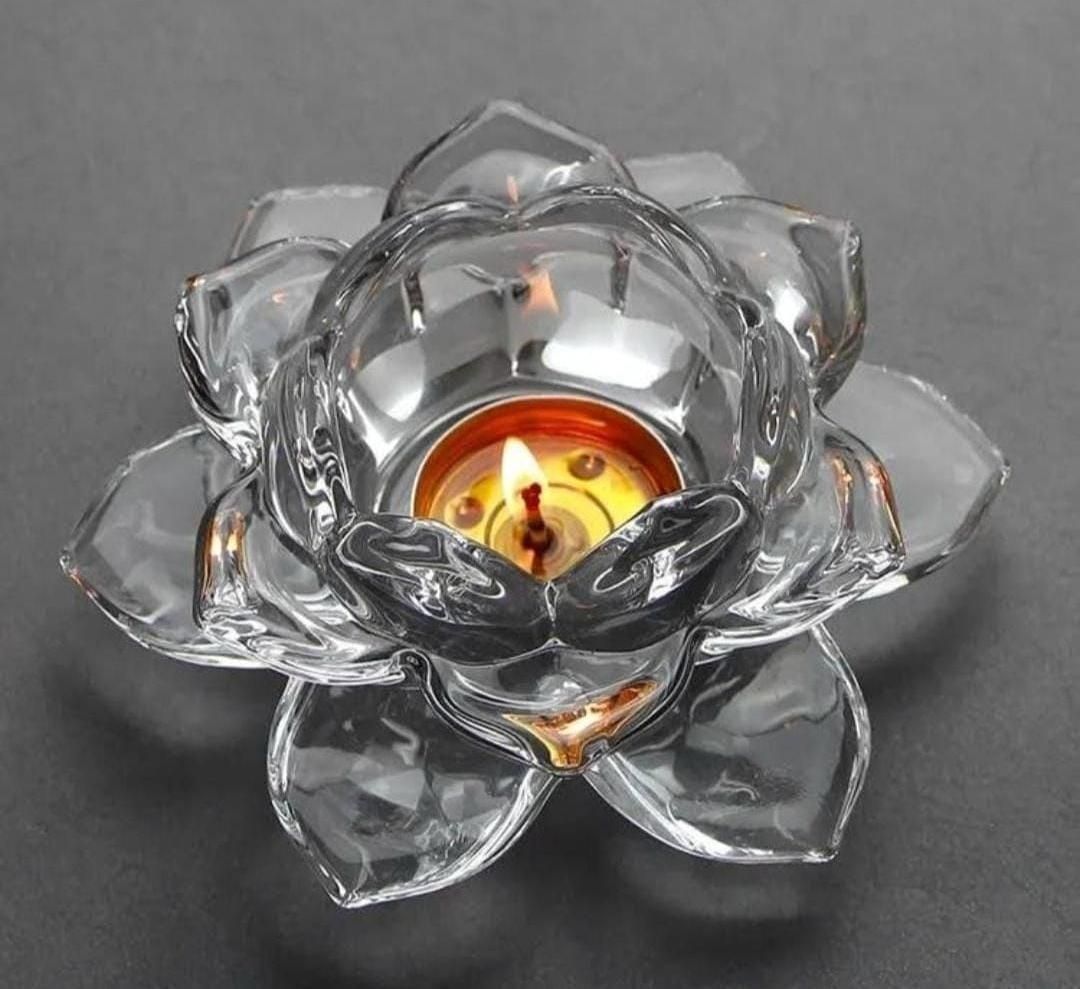 Premium Italian Glass Lotus Tealight Holder
