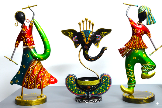 Dandiya Couple Showpiece with Divine Ganesha Tealight