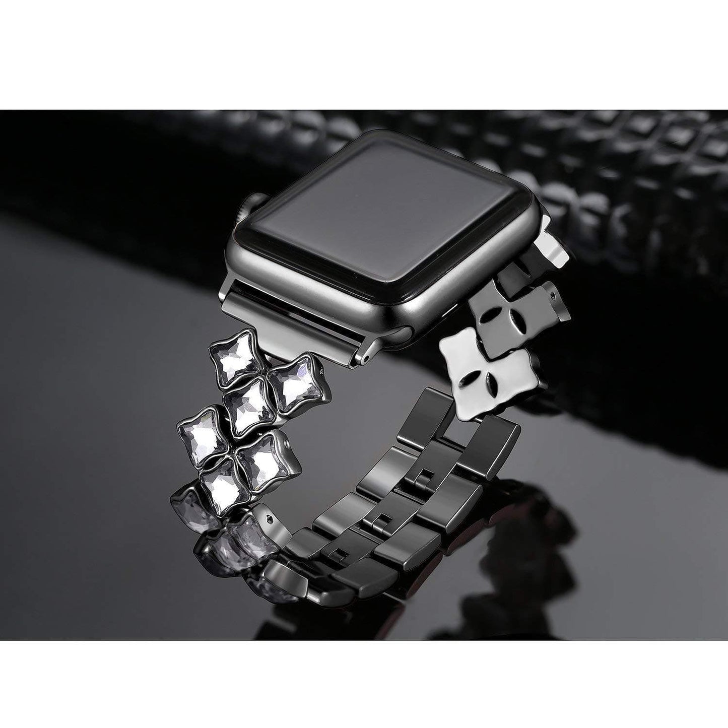 Luxulia -An Exclusive Jewelry Band Compatible With Apple Watch - Elegance & Splendour